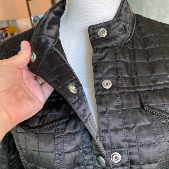 GAP Womens quilted black Jacket size Medium - Picture 4 of 11
